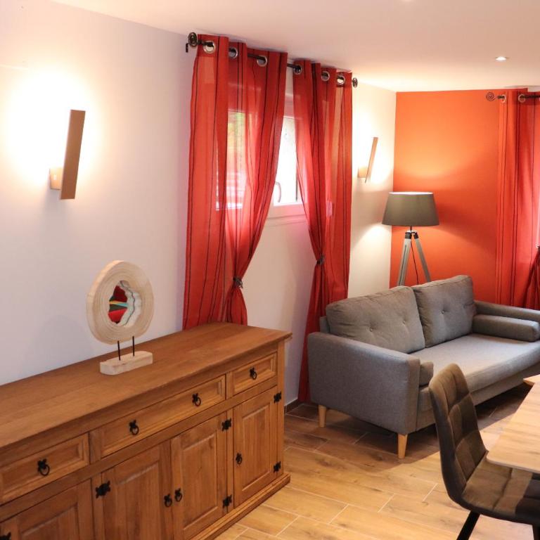 Gîte les Eglantines Rez-de-Jardin - Appartement - Rez-de-Chaussée - 3