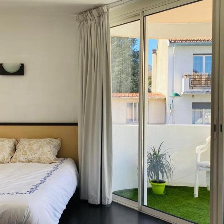 Superbe appart avec de parking gratuit sur place - Apartamento de 1 dormitorio - 2