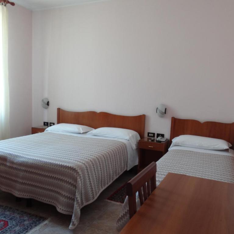 Hotel Castelletto - Camera Doppia con Letti Singoli - 1