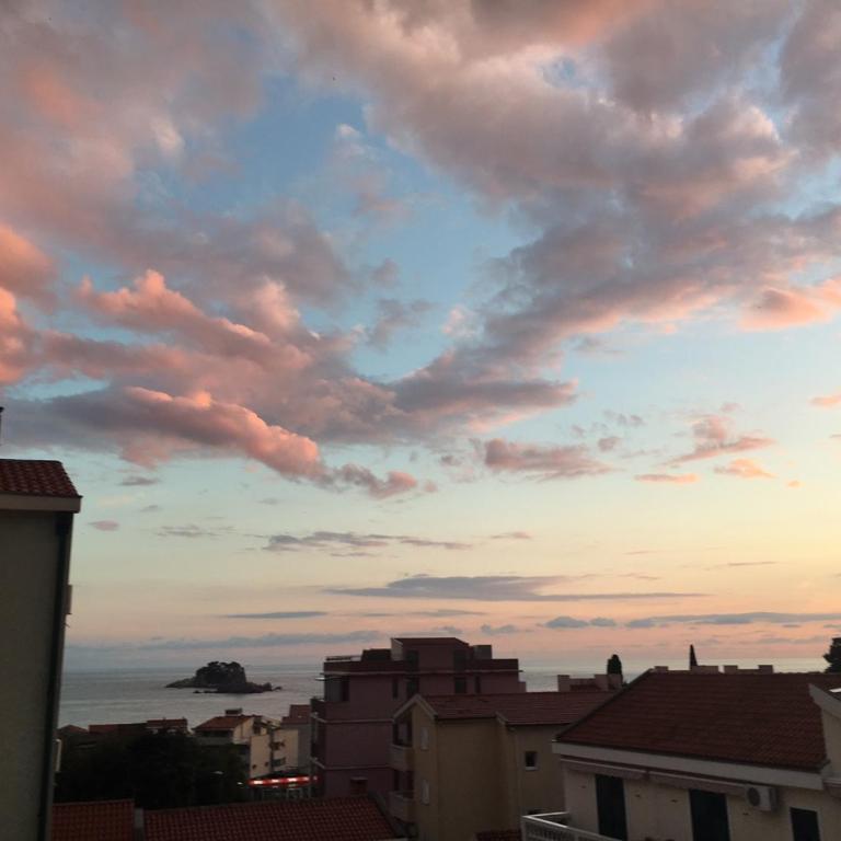 Apartments At Two Sisters - Studio with Sea View - 12