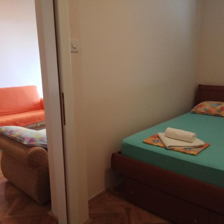 Apartments At Two Sisters - Apartment with Sea View - 6