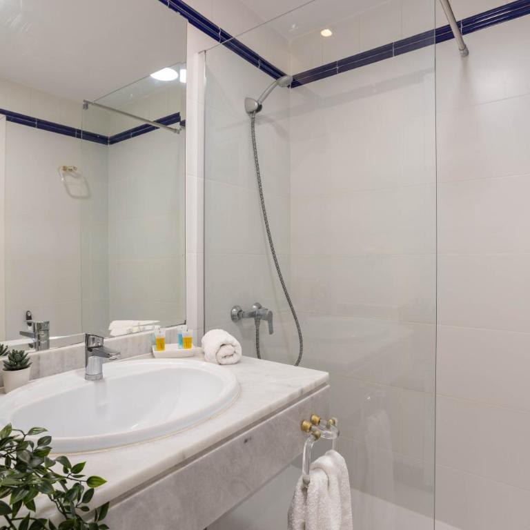 OleHolidays 525 Romana Playa vistas al mar - Loft - 13