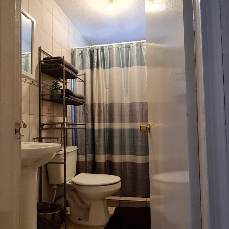 GATED AND SECURED APPARTMENT 6 MINS FROM THE BEACH - Apartamento de 2 dormitorios - 3
