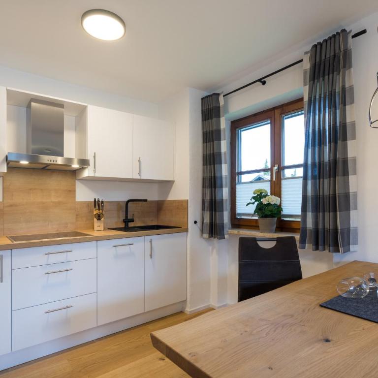 Ferienwohnungen Alpentraum - Alpensonne - Apartment mit 1 Schlafzimmer - 4