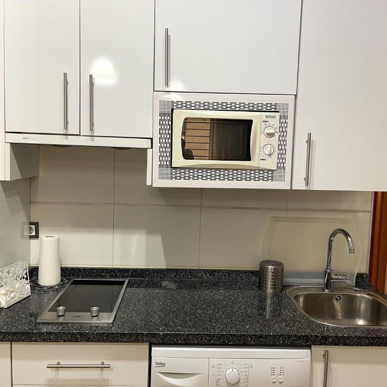 Quiet Apartment in the Heart of Malaga POOL & FREE PARKING - Apartamento de 1 dormitorio - 16