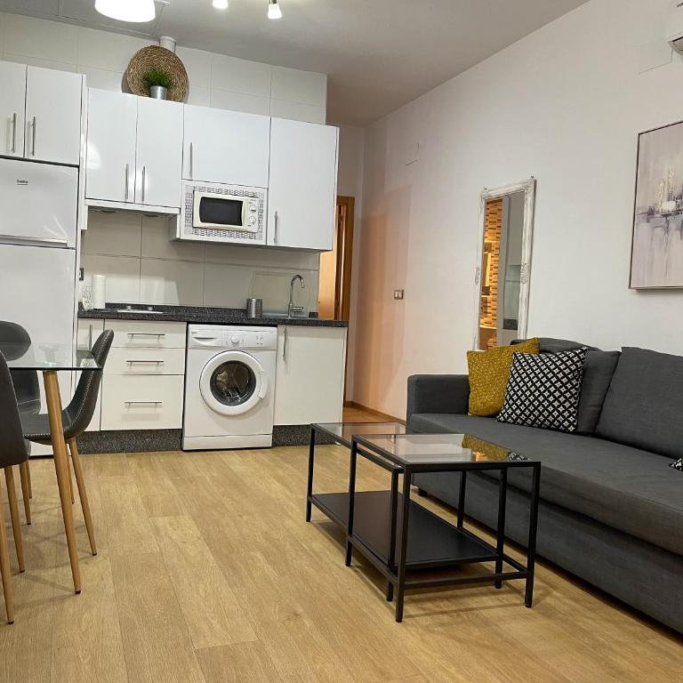 Quiet Apartment in the Heart of Malaga POOL & FREE PARKING - Apartamento de 1 dormitorio - 3
