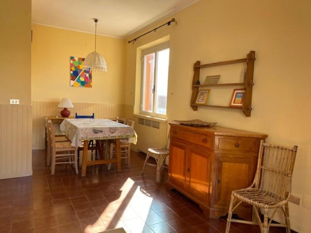 Sirolo trilocale, 2 camere a letti piani a ridosso del centro - Three-Bedroom Apartment - 11