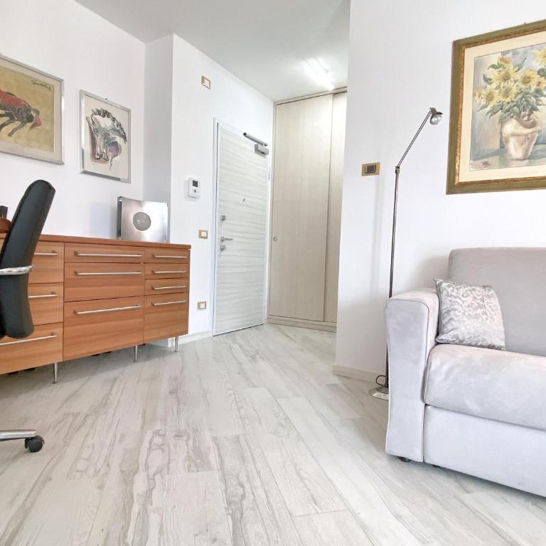UR-NEST Donato Creti - Appartamento con 2 Camere da Letto - 14