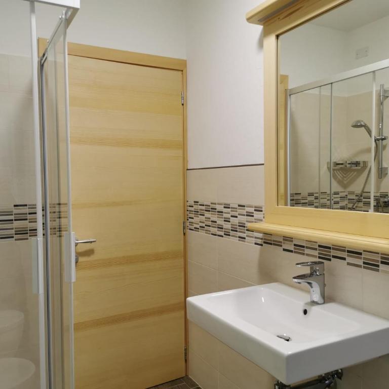 App. Monte Pore - Agriturismo La Majon - Appartamento con 1 Camera da Letto - 3