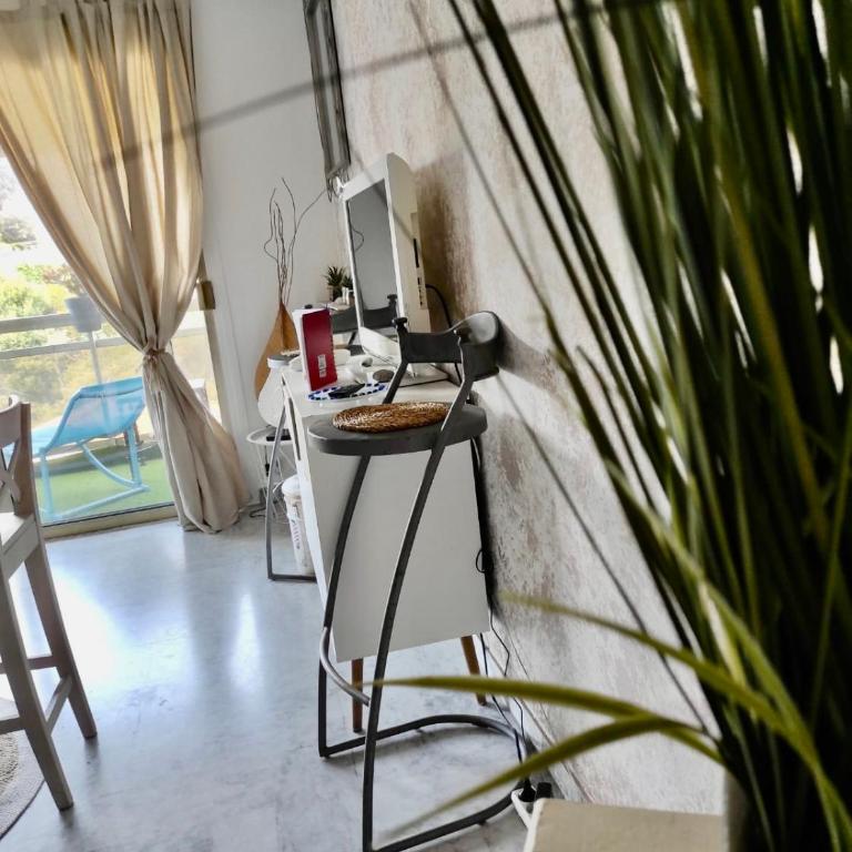 Luxurious Studio in Cannes 450m from sea with Terrace and Air Conditioning and private Parking - Appartement 1 Chambre - 25