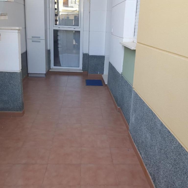 Apartamento en Vera a 300 m de la playa, con patio y salida directa a calle - Apartamento de 1 dormitorio - 4