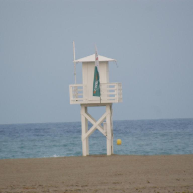 Apartamento en Vera a 300 m de la playa, con patio y salida directa a calle - Apartamento de 1 dormitorio - 17