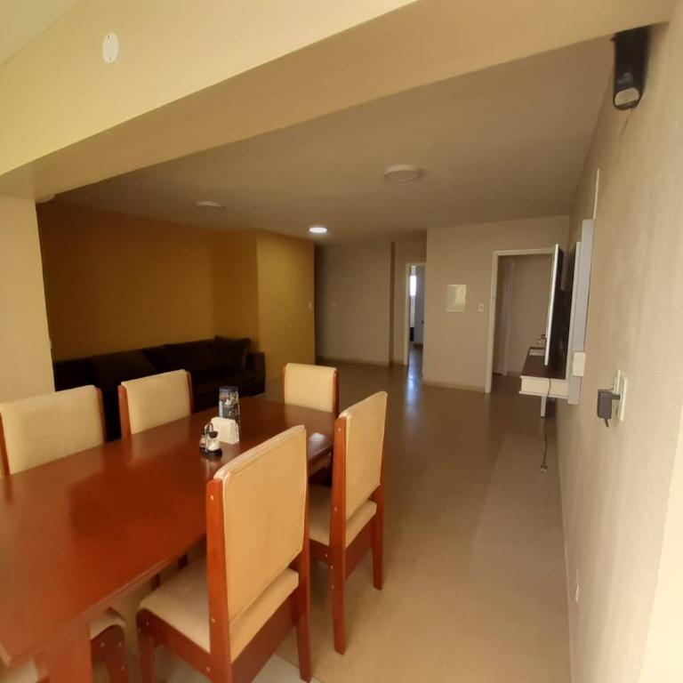 Departamento en el centro de la ciudad - Two-Bedroom Apartment - 1