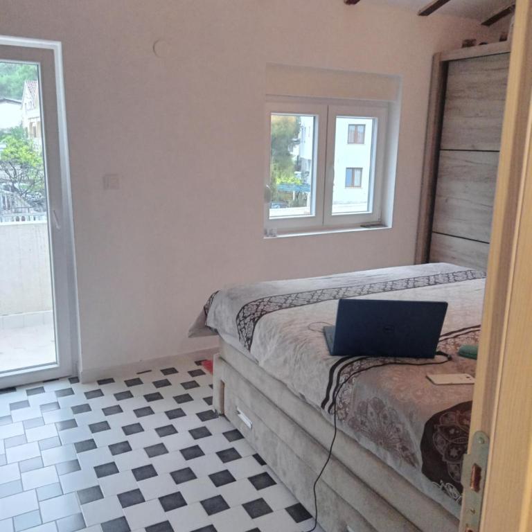 Budva stan Natasa - Two-Bedroom Apartment - 31