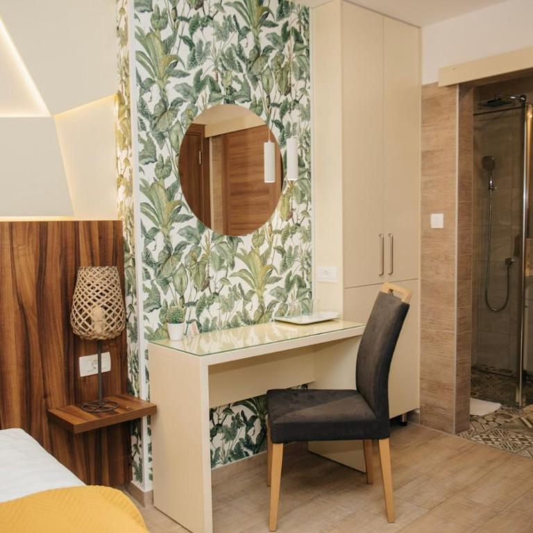 Hotel - Villa Lejla - Deluxe Double or Twin Room - 2