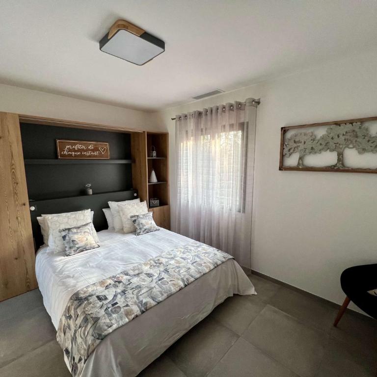 Chambres d’hôtes Le Moment Pour Soi - Mougins - Chambre Double - Vue sur Jardin - 2