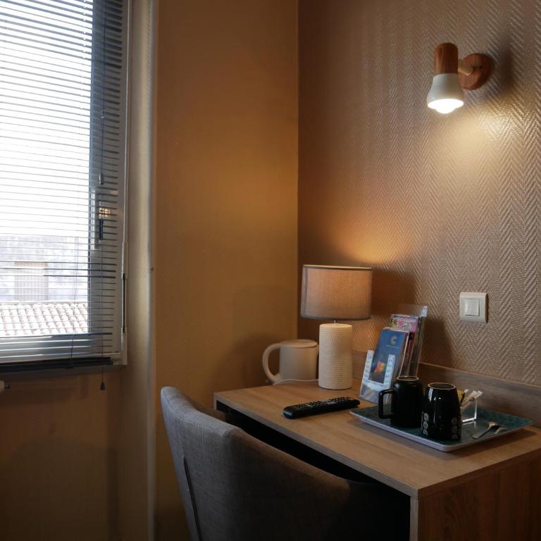 Hotel le Pasteur - Chambre Double Supérieure - 1