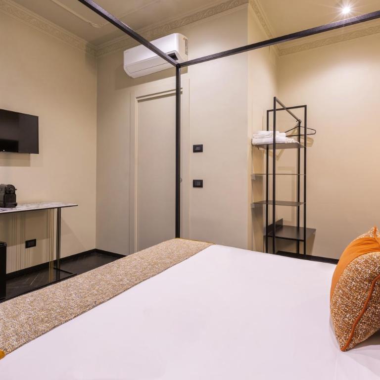 The Couper Colonna - Deluxe Double Room - 23