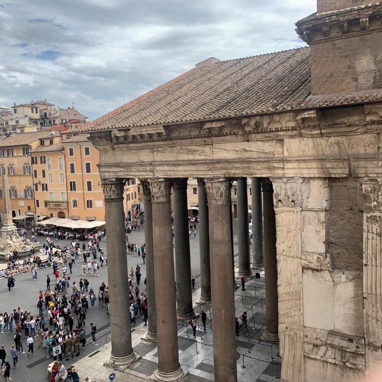 Rotonda 23 - Pantheon View - One-Bedroom Apartment - 2