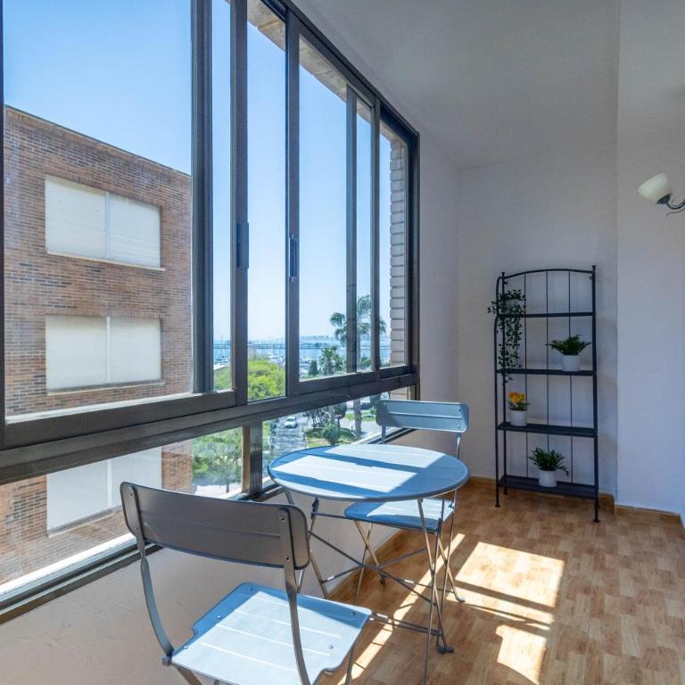 Unique Hotel Apartments - Estudio Deluxe con cama grande - 4
