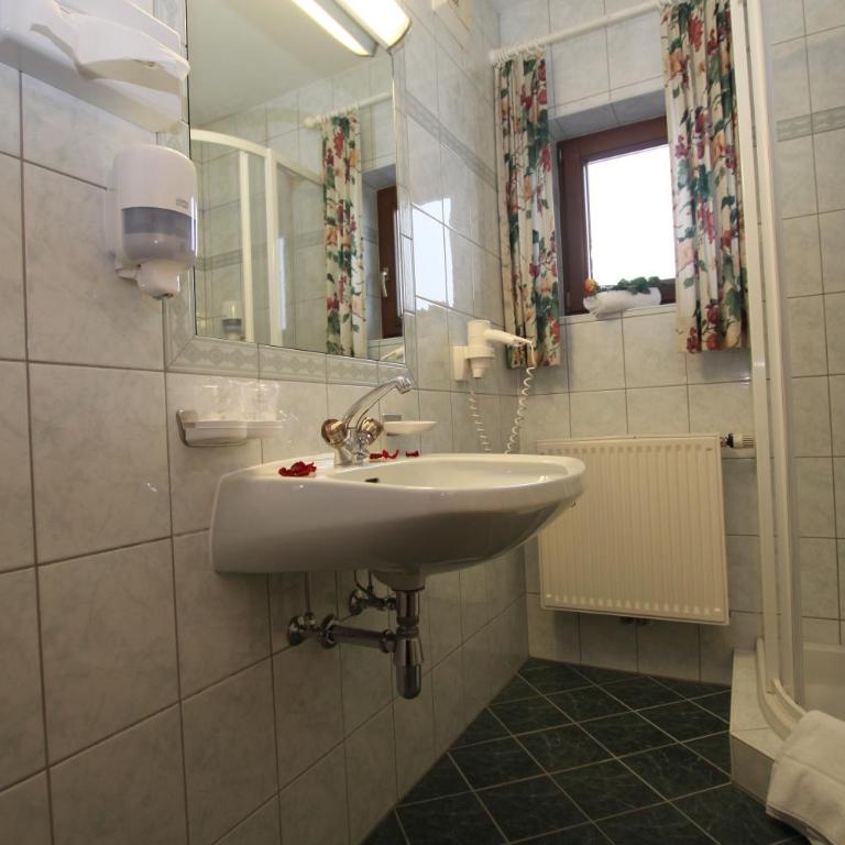 Gast- und Ferienhof Christler - Apartment 5 Erwachsene - 9