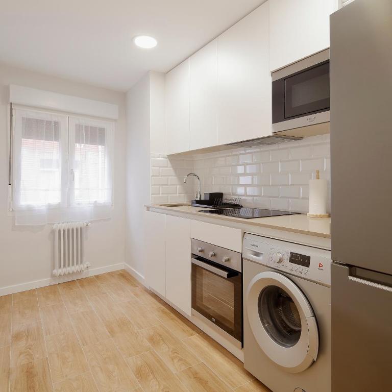 Alojamiento Centro-El Carmen VUT - Apartamento de 1 dormitorio - 5