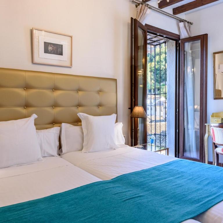 Palacio de Santa Inés - Double or Twin Room with Alhambra Views - 1