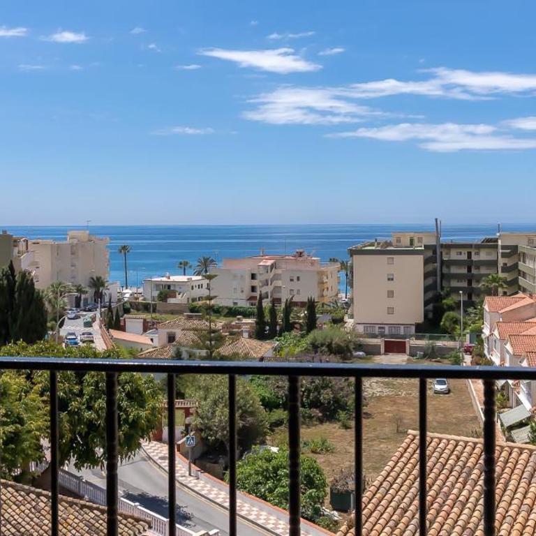 Panamanian Blue Sea View Flat - Three-Bedroom Apartment - 34