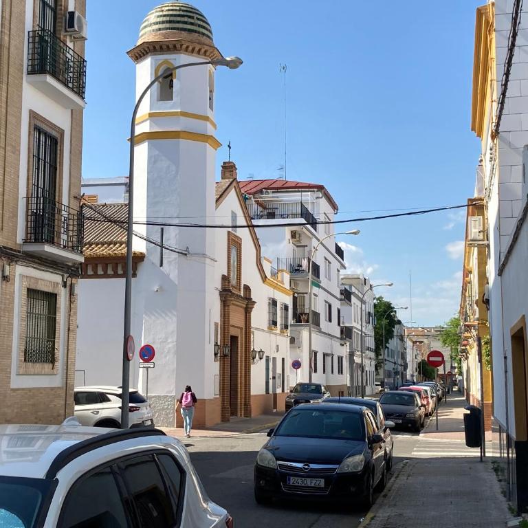 Acogedor apartamento en semisótano con patio y cerca de la Plaza de España - Apartamento de 1 dormitorio - 9