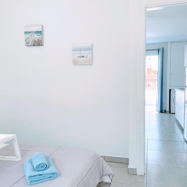 Blue Island Pool View & Wi-Fi by iRent Fuerteventura - Apartamento con vistas a la piscina - 9