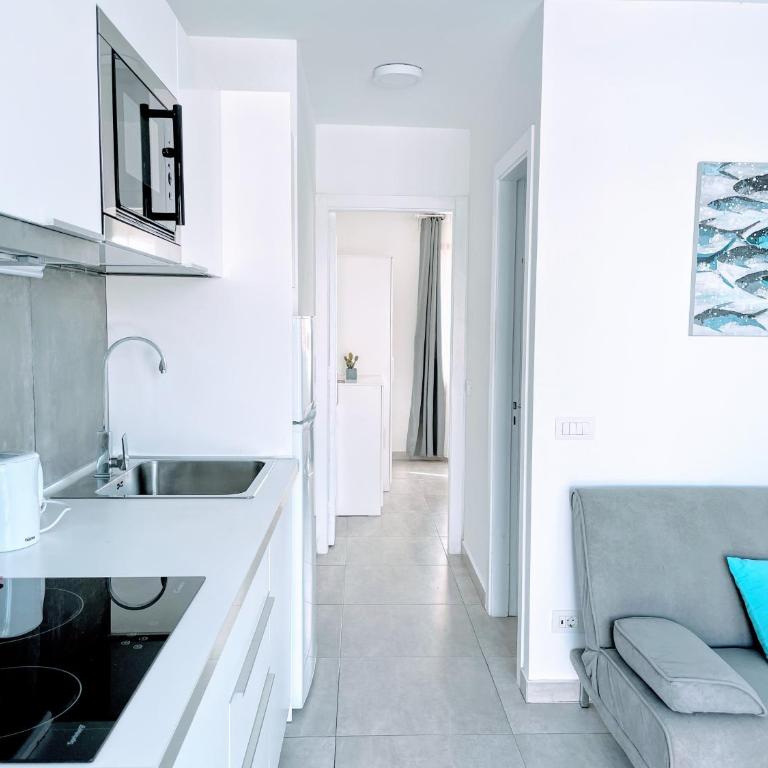 Blue Island Pool View & Wi-Fi by iRent Fuerteventura - Apartamento con vistas a la piscina - 23