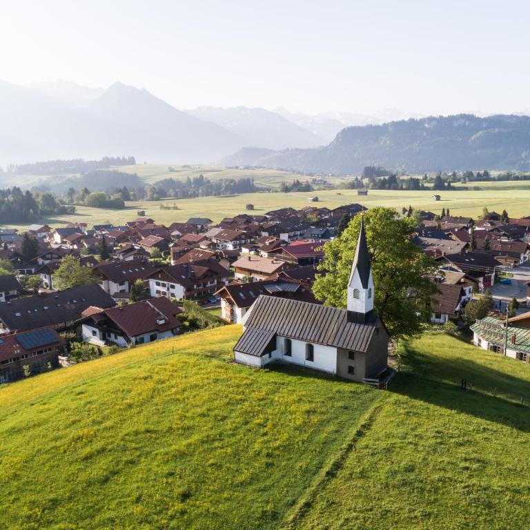 Landhaus Bergidyll - Ferienwohnung Kapellenblick - Apartment mit Blick auf die Berge - 21