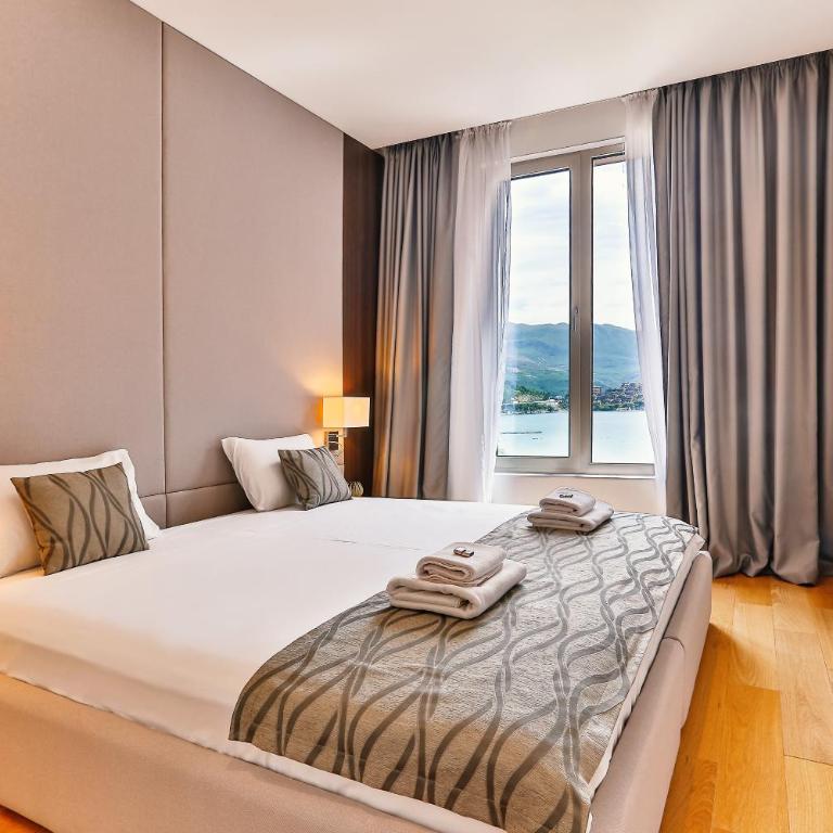 Adriatic Dream - Sea View Apartments - Superior Two-Bedroom Apartment with Terrace and Sea View - 3
