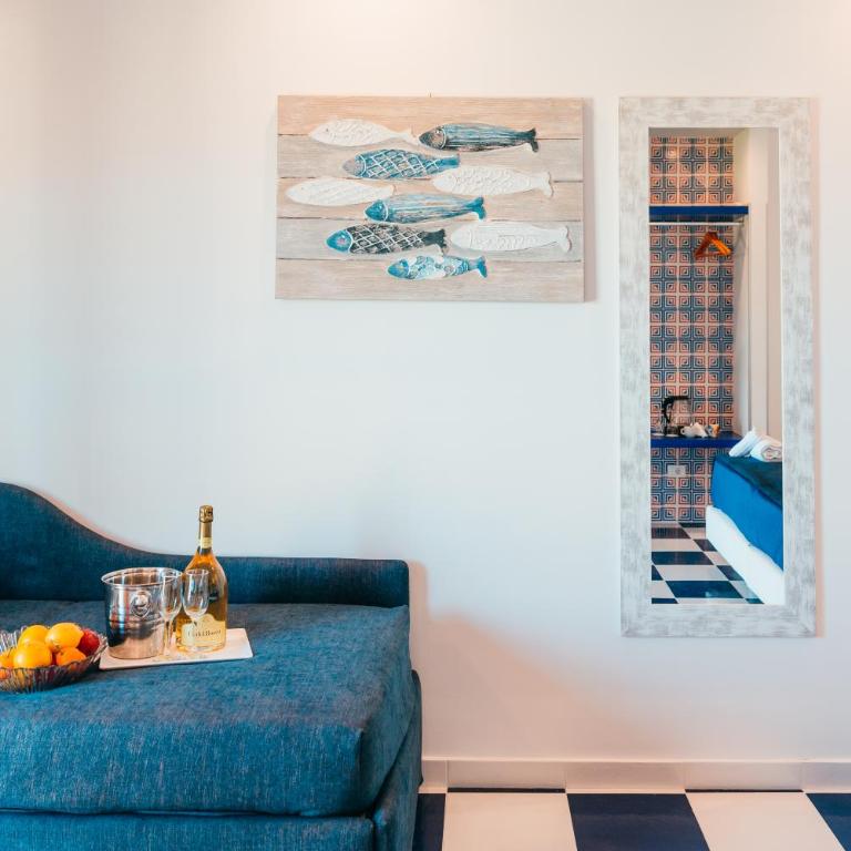 Maison Serena Sorrento - Deluxe Family Room - 13