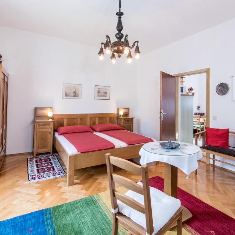 Ferienwohnungen Pickert - Apartment mit Balkon - 12
