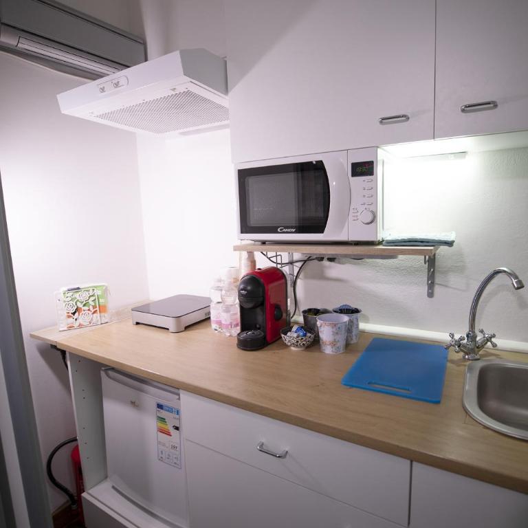 Like Romeo Suites - Monolocale - 7