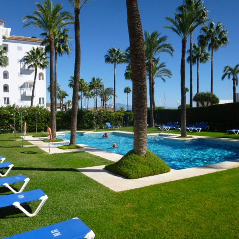 2105-Apt 2 bedrooms, on the beach, port view, pool - Apartamento con vistas - 15