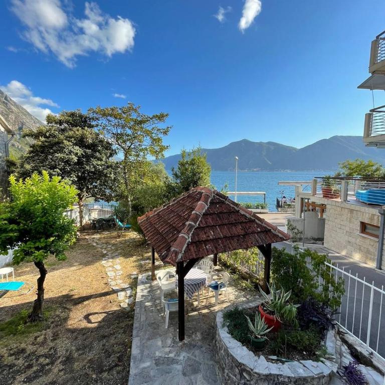 Lemon tree villa - Four-Bedroom House - 1
