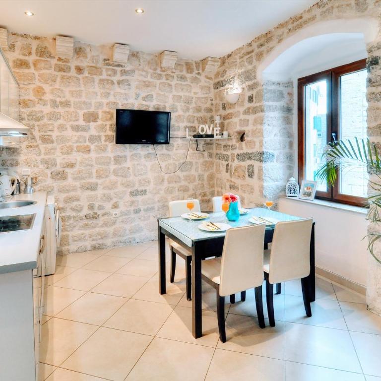 La Dolce Vita Apartment - Deluxe Apartment - 16