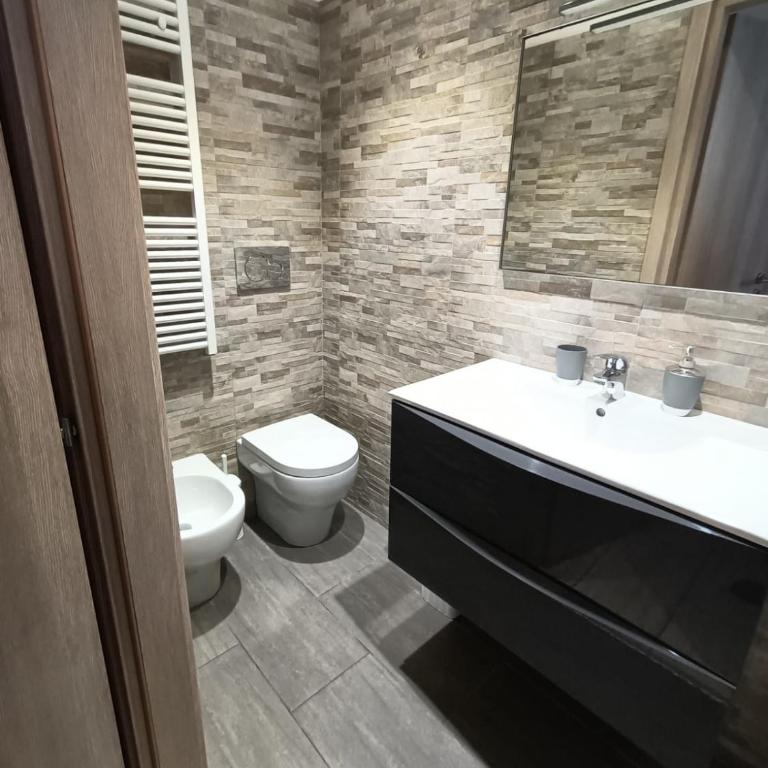 Affittacamere V Torre V Nigrisoli a Porta San Vitale - Double Room with Private Bathroom - 12