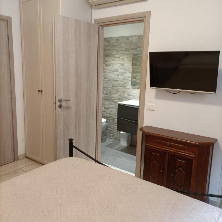 Affittacamere V Torre V Nigrisoli a Porta San Vitale - Double Room with Private Bathroom - 14