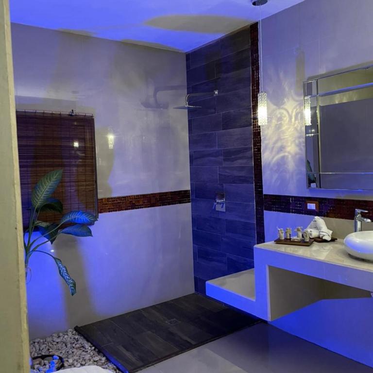 Cabañas Luxury con Lagoon Club - Adults Only - Habitación Cuádruple Estándar - 4