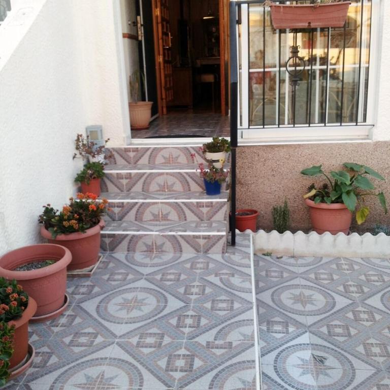 Precioso bungalow en gran alacant - Three-Bedroom House - 20