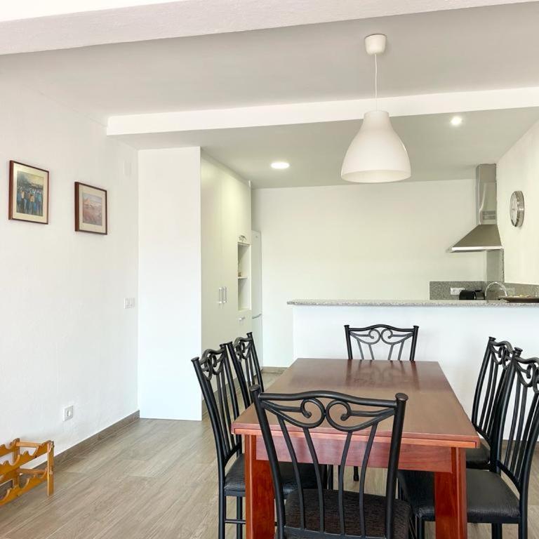 Apartamento familiar en Canyelles - Two-Bedroom Apartment - 3
