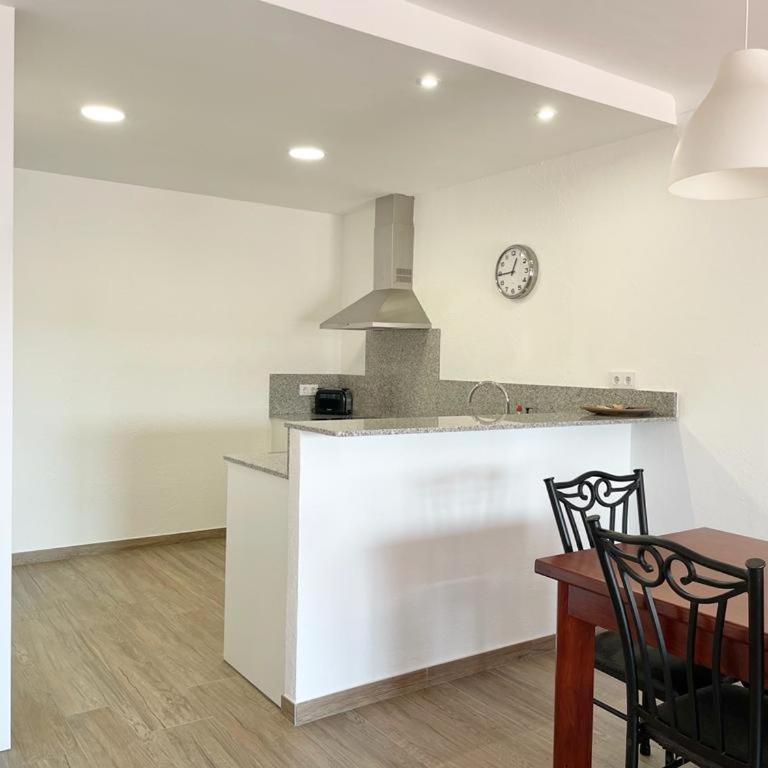 Apartamento familiar en Canyelles - Two-Bedroom Apartment - 8