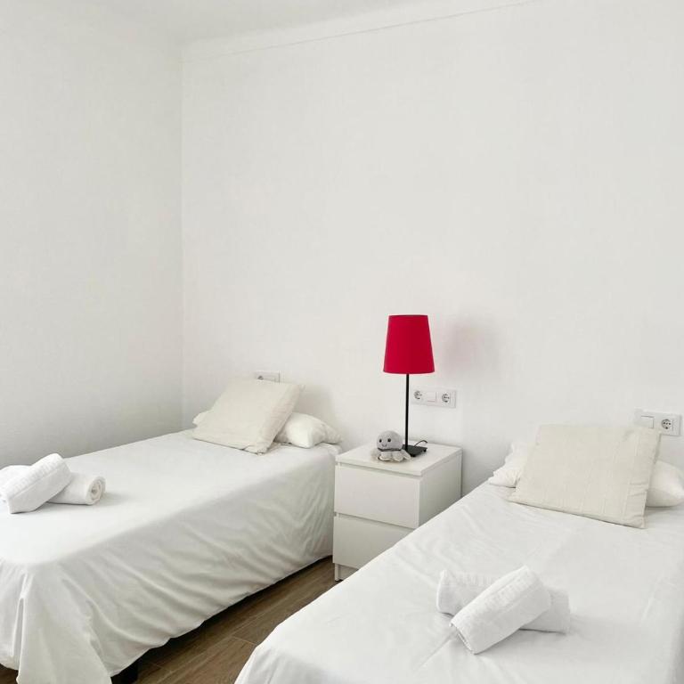Apartamento familiar en Canyelles - Two-Bedroom Apartment - 11
