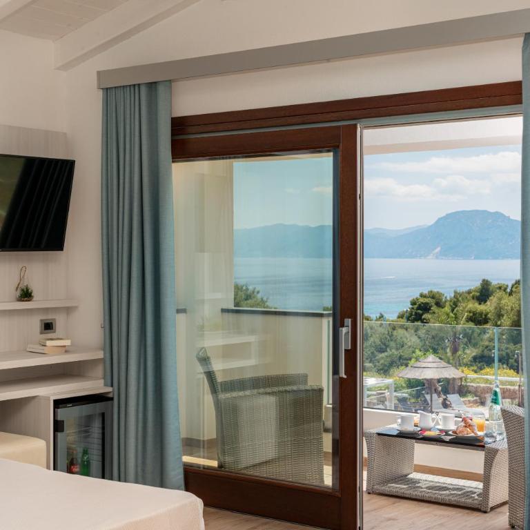 I Ginepri Hotel - Camera Matrimoniale Deluxe con Balcone e Vista Mare - 5