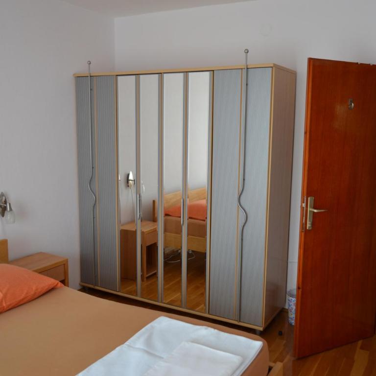 Tivat Apartments - Deluks Dvokrevetna Soba sa Bračnim Krevetom - 34