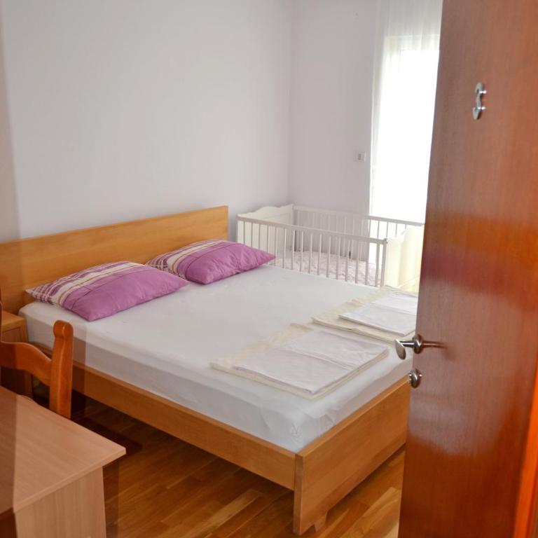 Tivat Apartments - Deluks Dvokrevetna Soba sa Bračnim Krevetom - 5