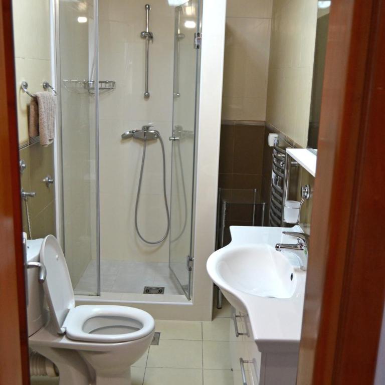 Tivat Apartments - Deluks Dvokrevetna Soba sa Bračnim Krevetom - 15